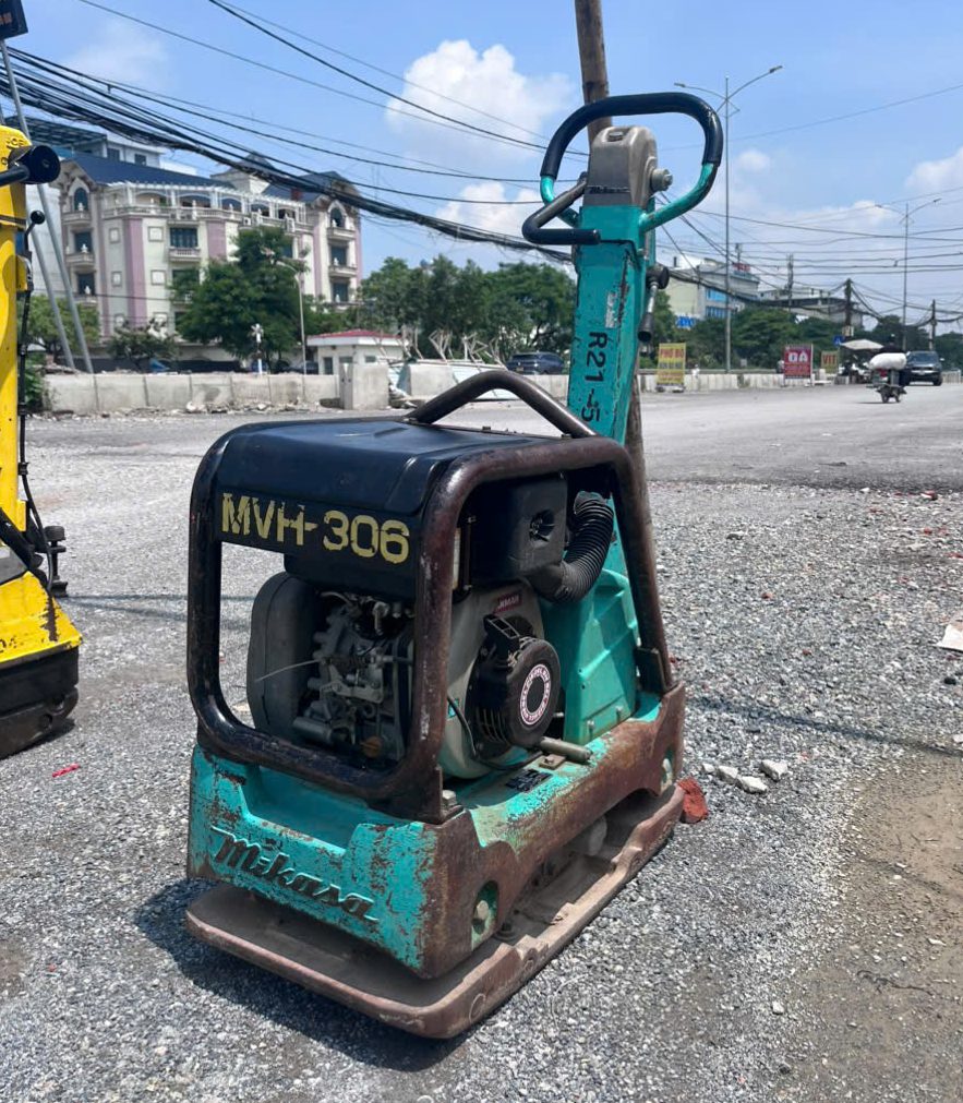 Máy đầm bàn thủy lực Mikasa MVH-306DS